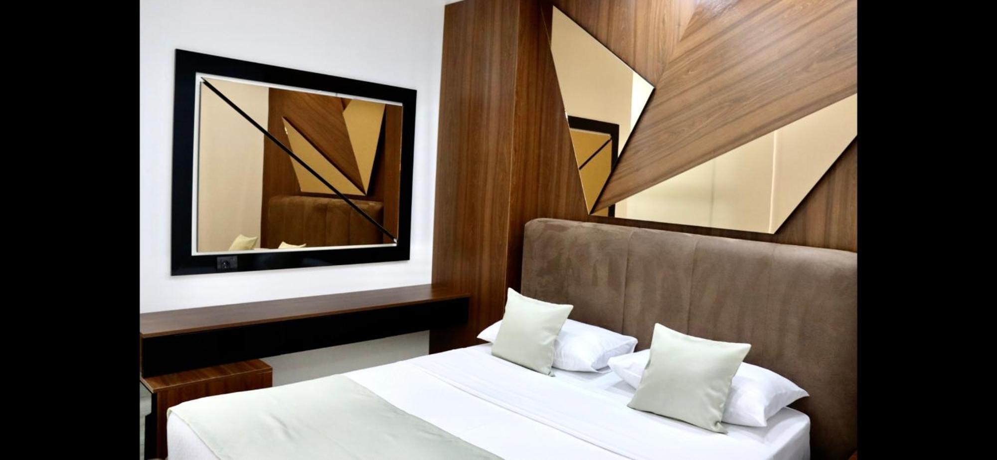 Mala Plaza Bed & Breakfast Ülgün Oda fotoğraf